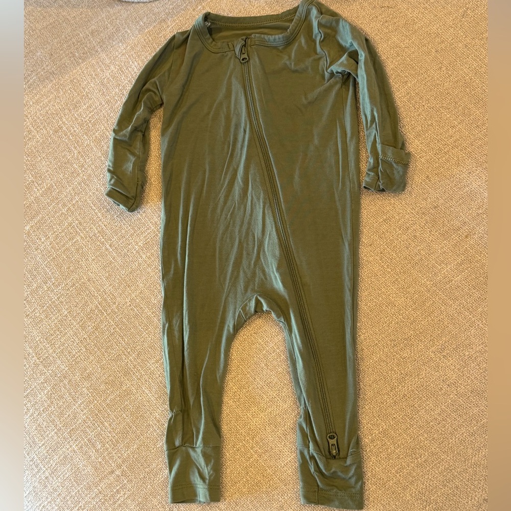 HAPIU olive Green Kids Footie One Piece